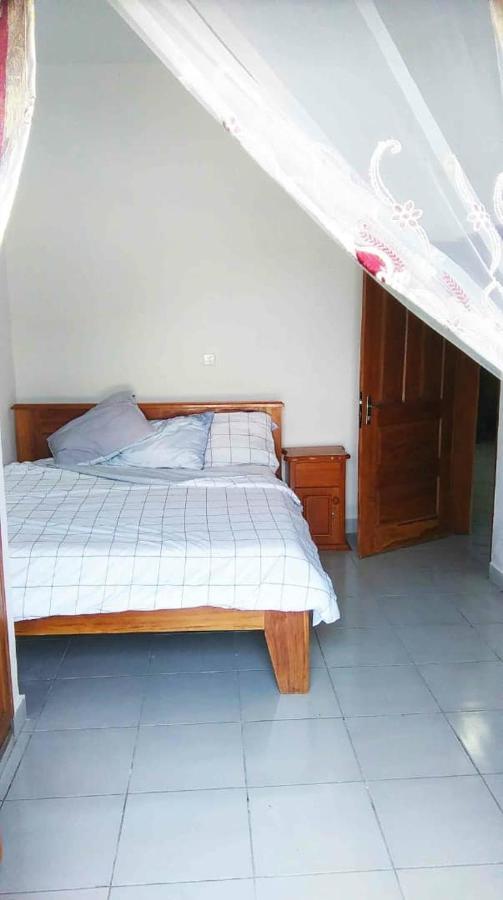 Swiss Cottage Криби Экстерьер фото